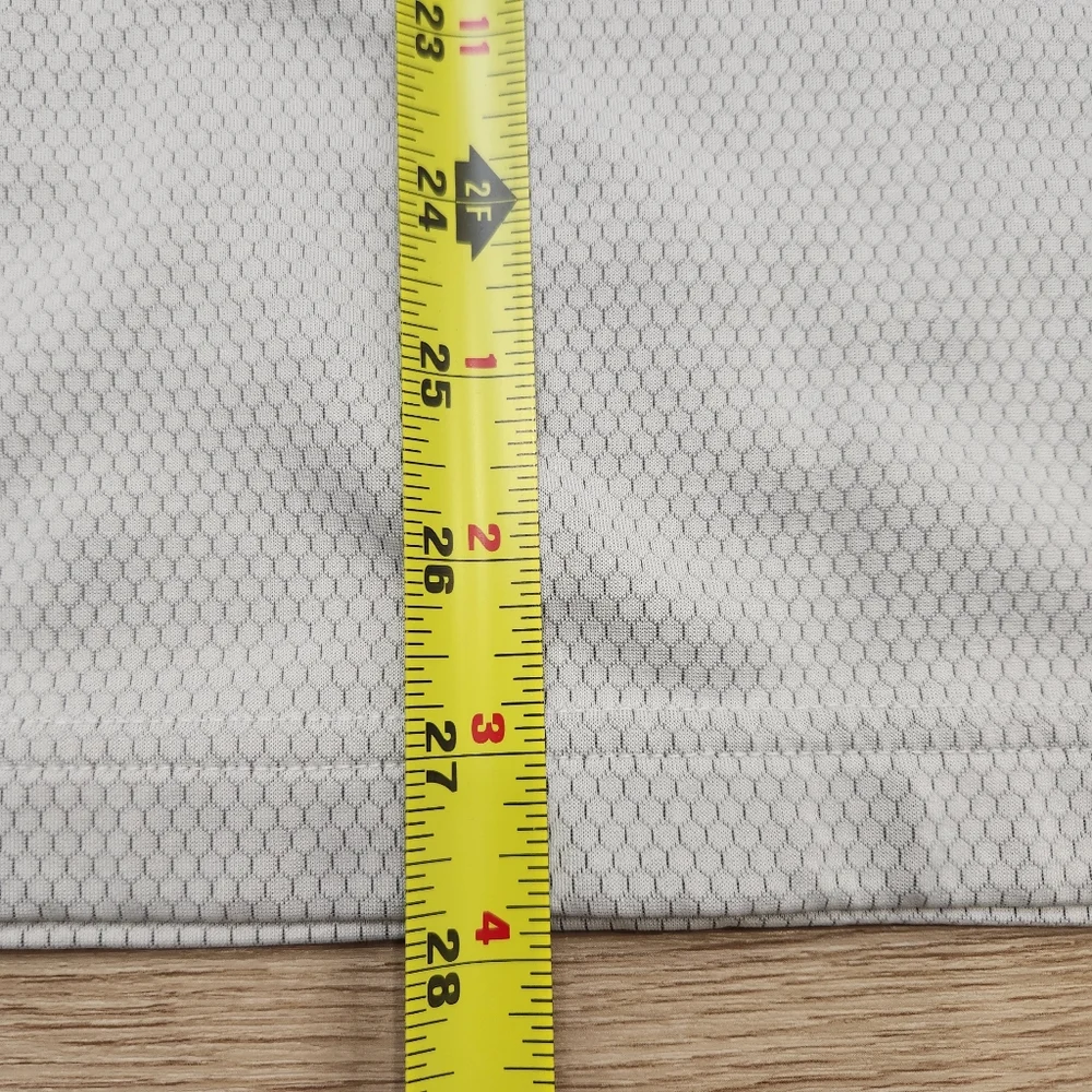 UA ColdGear Half Zip Golf Pullover, Medium - Picture 6 of 7